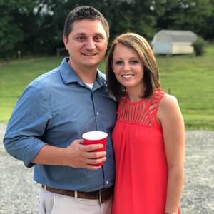 Meet your Posher, Whitney